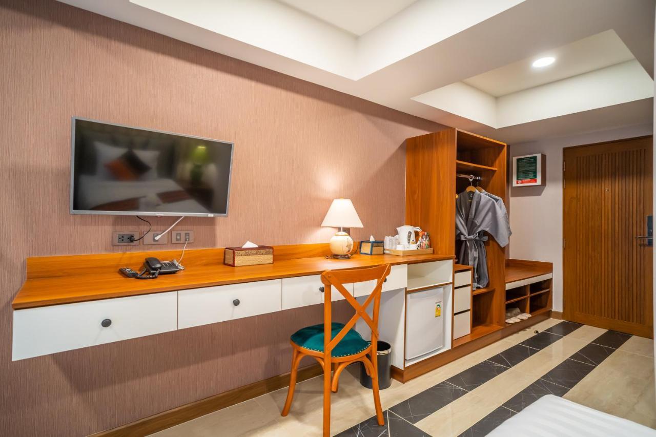 Siri Nakornpink Chiang Mai Hotel SHA Plus Luaran gambar