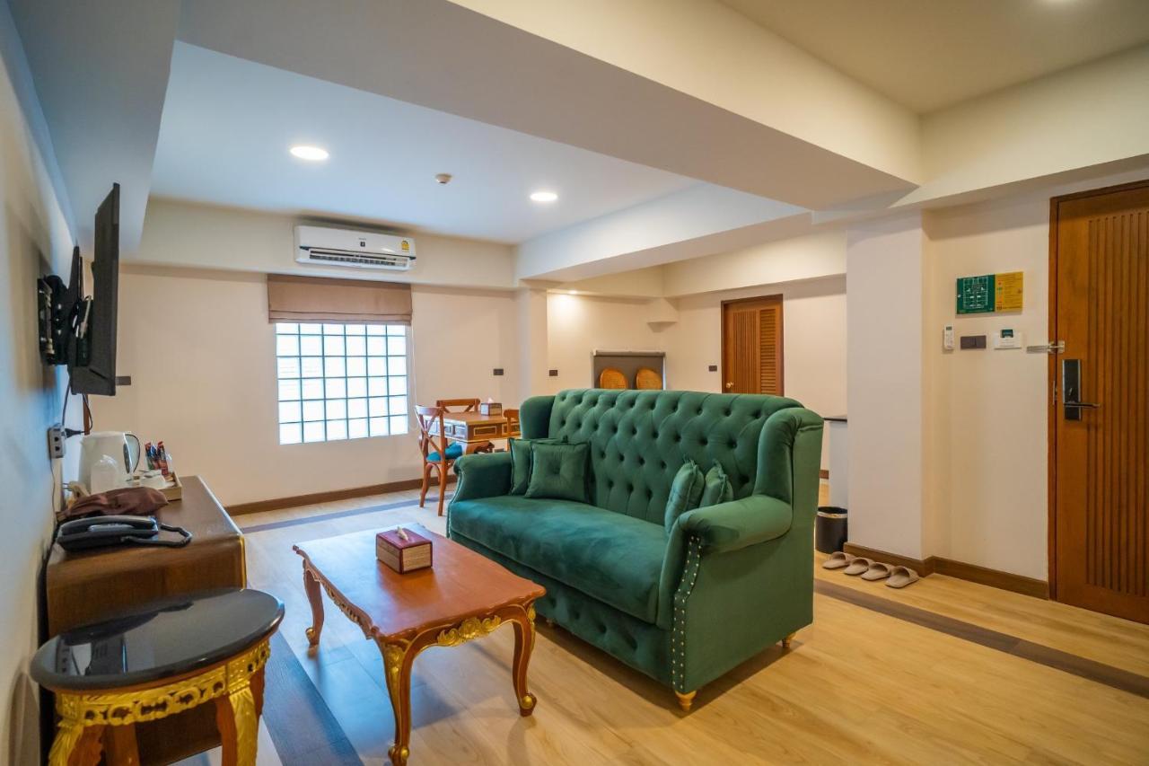 Siri Nakornpink Chiang Mai Hotel SHA Plus Luaran gambar