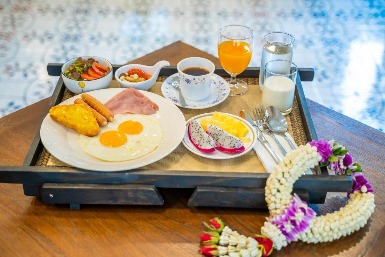 Siri Nakornpink Chiang Mai Hotel SHA Plus Luaran gambar